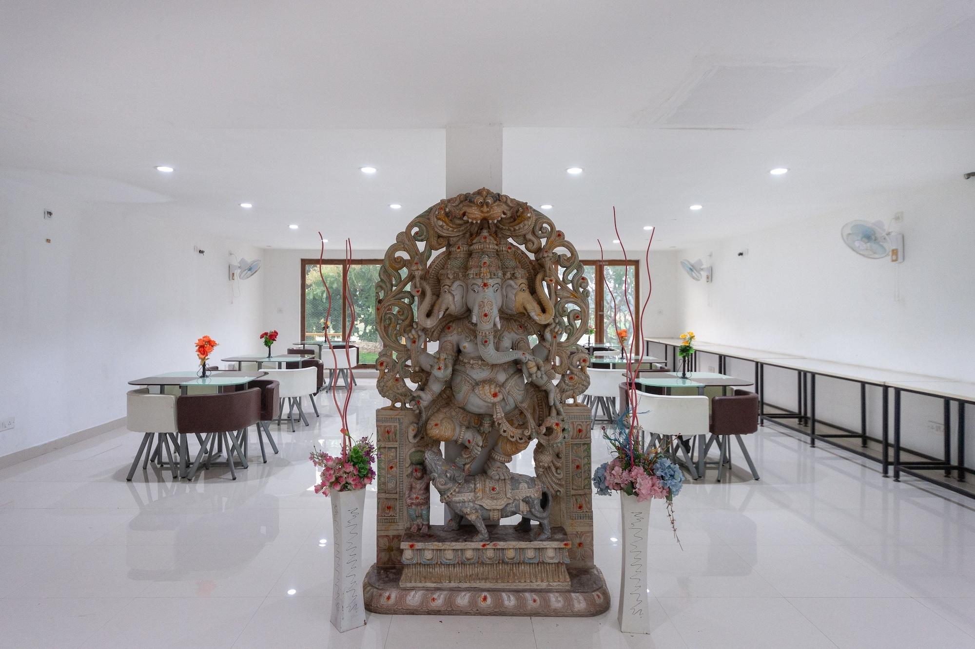โอโย 22532 เพอร์เพิล เลค วิว Hotel เชนไน ภายนอก รูปภาพ